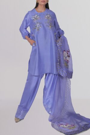 Della Robbia Raw Silk Set